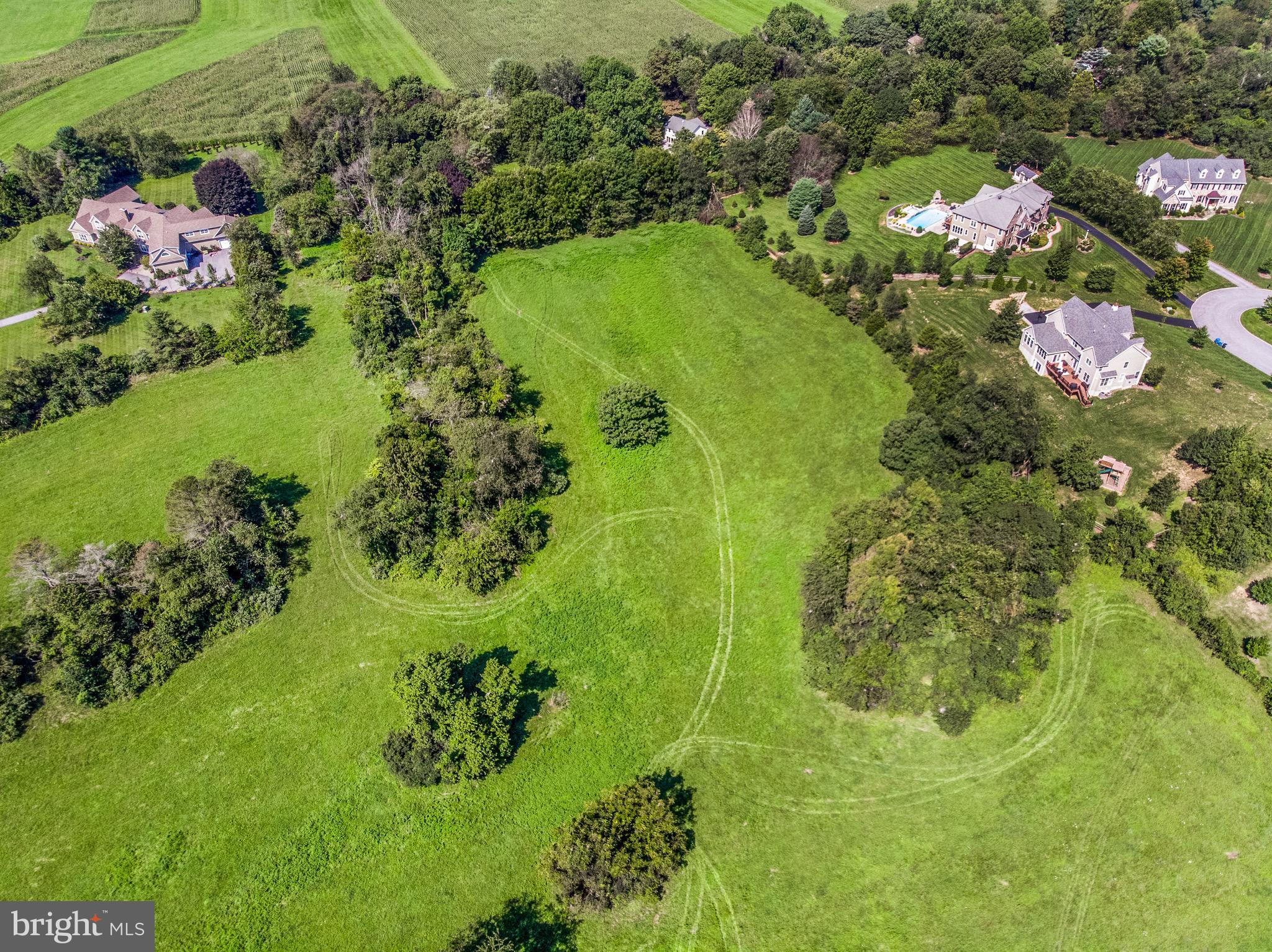 2039-2035 Lenape Unionville Road Kennett Square, PA 19348 - Photo 6 of 19 a view of a garden
