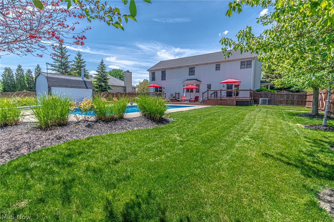 5901 Oak Point Road Lorain, OH 44053 - Photo 4 of 35 Gallery Image 4
