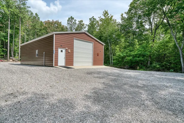 $744,929 | 101 Dakota Lane, Spencer, TN 38585