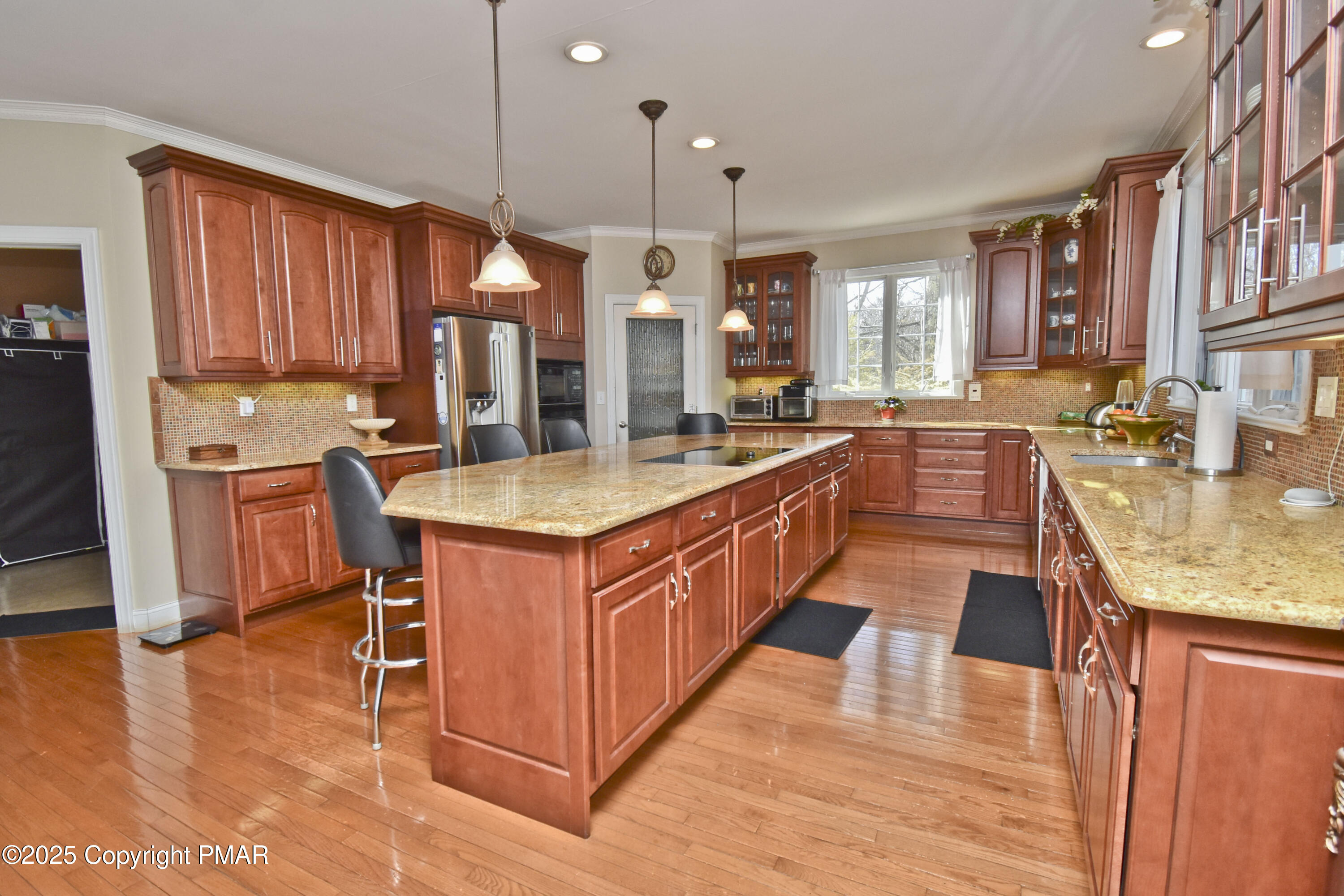 145 Rising Meadow Way East Stroudsburg, PA 18302 - Photo 12 of 94 5 Kitchen (1)
