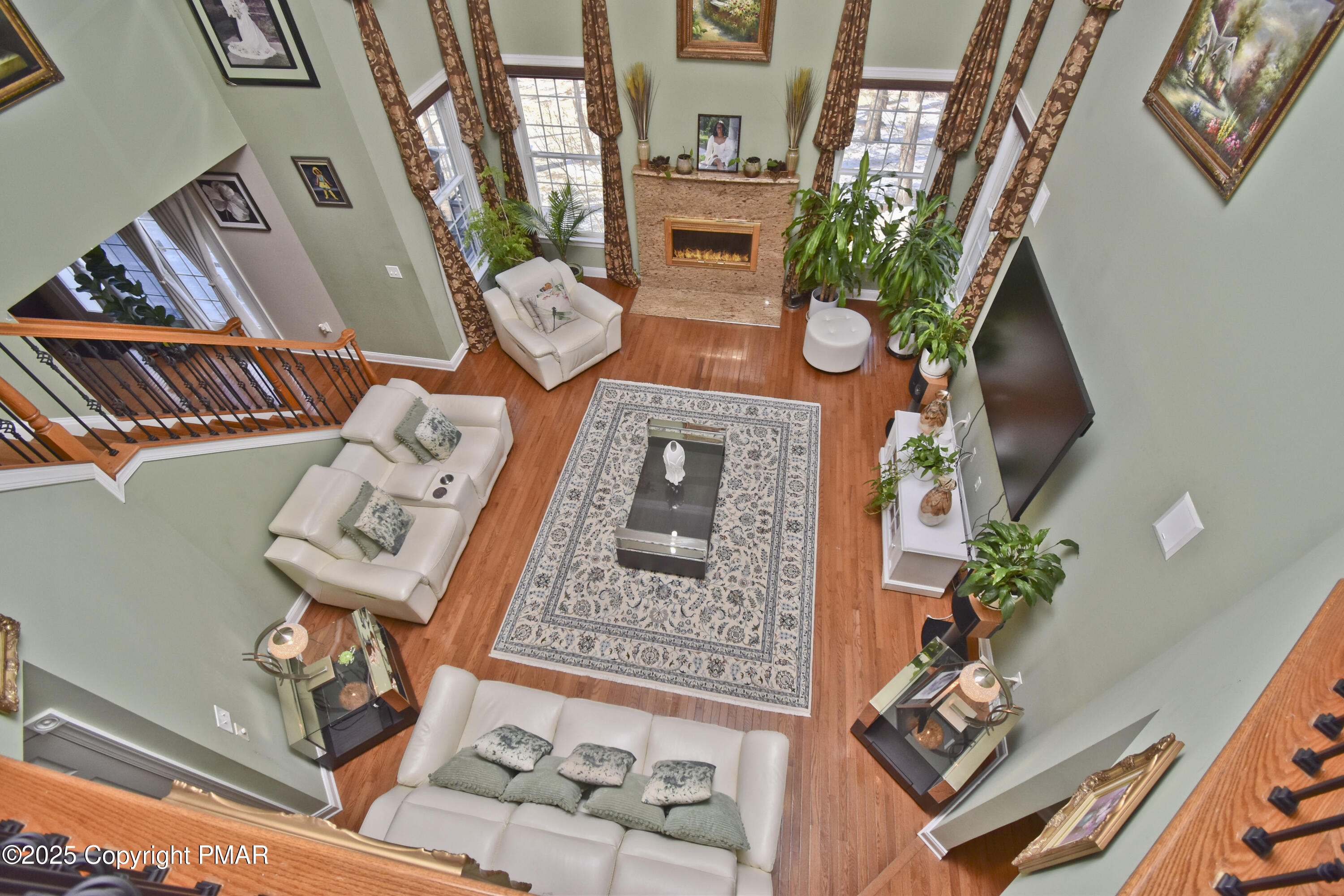 145 Rising Meadow Way East Stroudsburg, PA 18302 - Photo 20 of 94 6 Great Room (1)