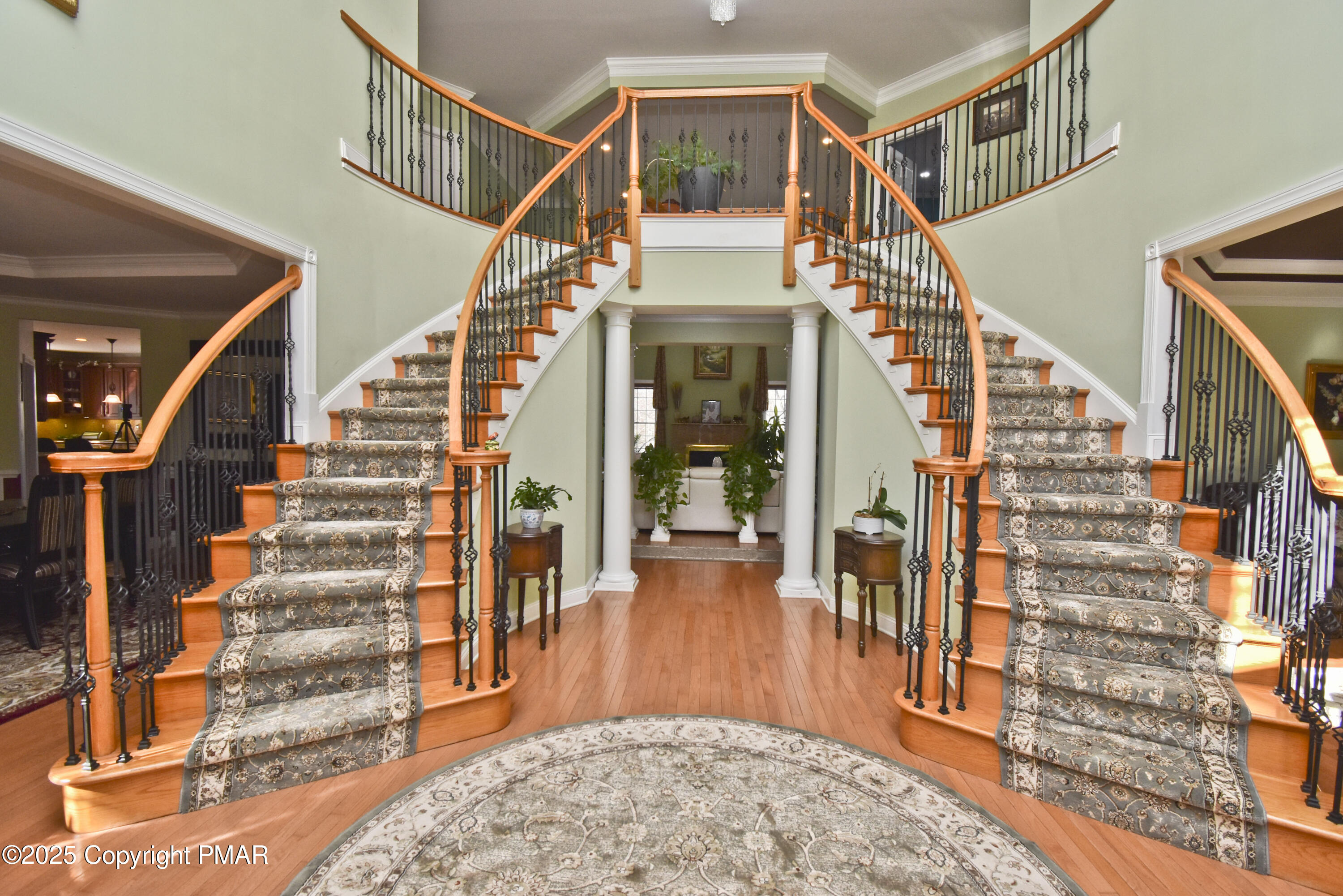 145 Rising Meadow Way East Stroudsburg, PA 18302 - Photo 3 of 94 2 Foyer (2)