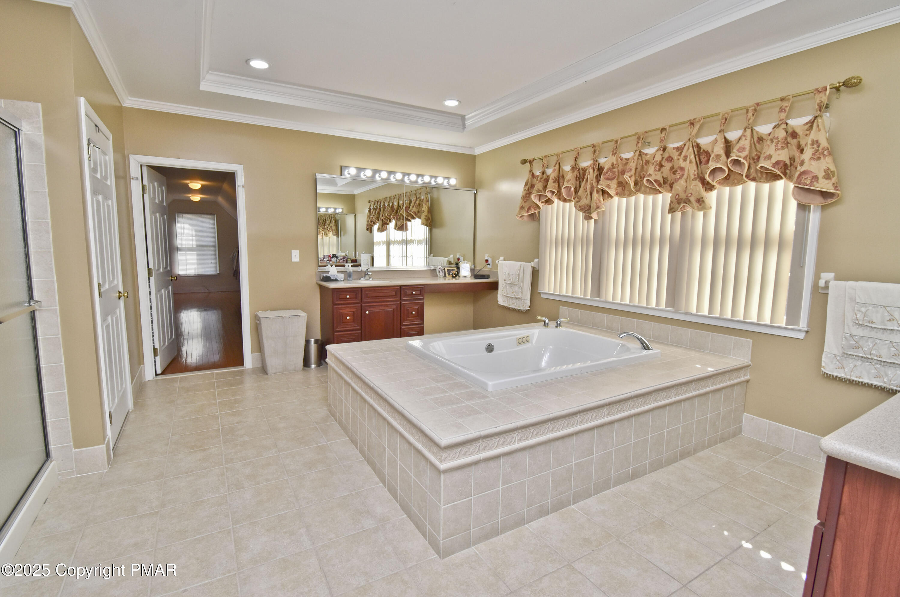 145 Rising Meadow Way East Stroudsburg, PA 18302 - Photo 41 of 94 11 Primary (6)