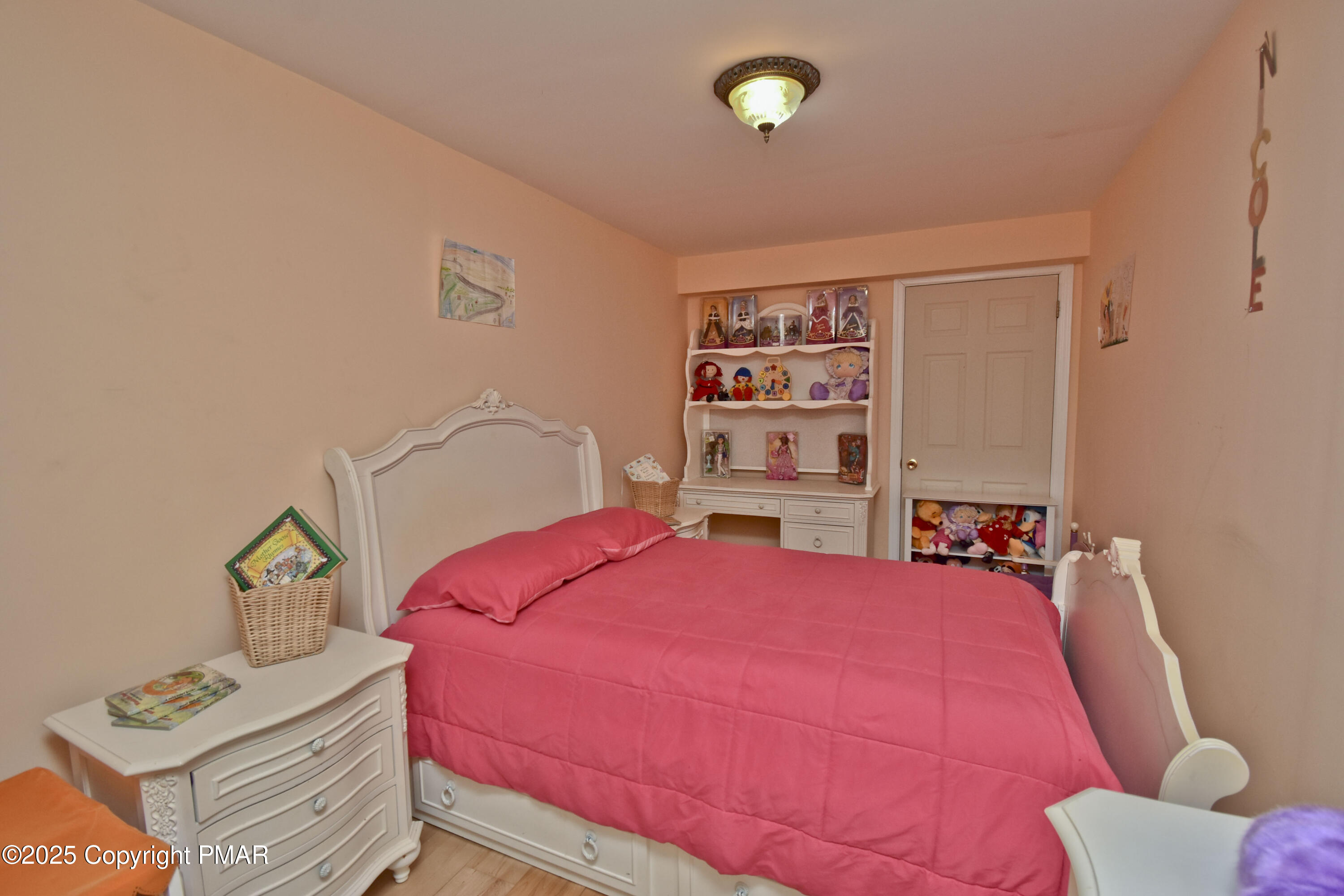 145 Rising Meadow Way East Stroudsburg, PA 18302 - Photo 69 of 94 19 6th Bed