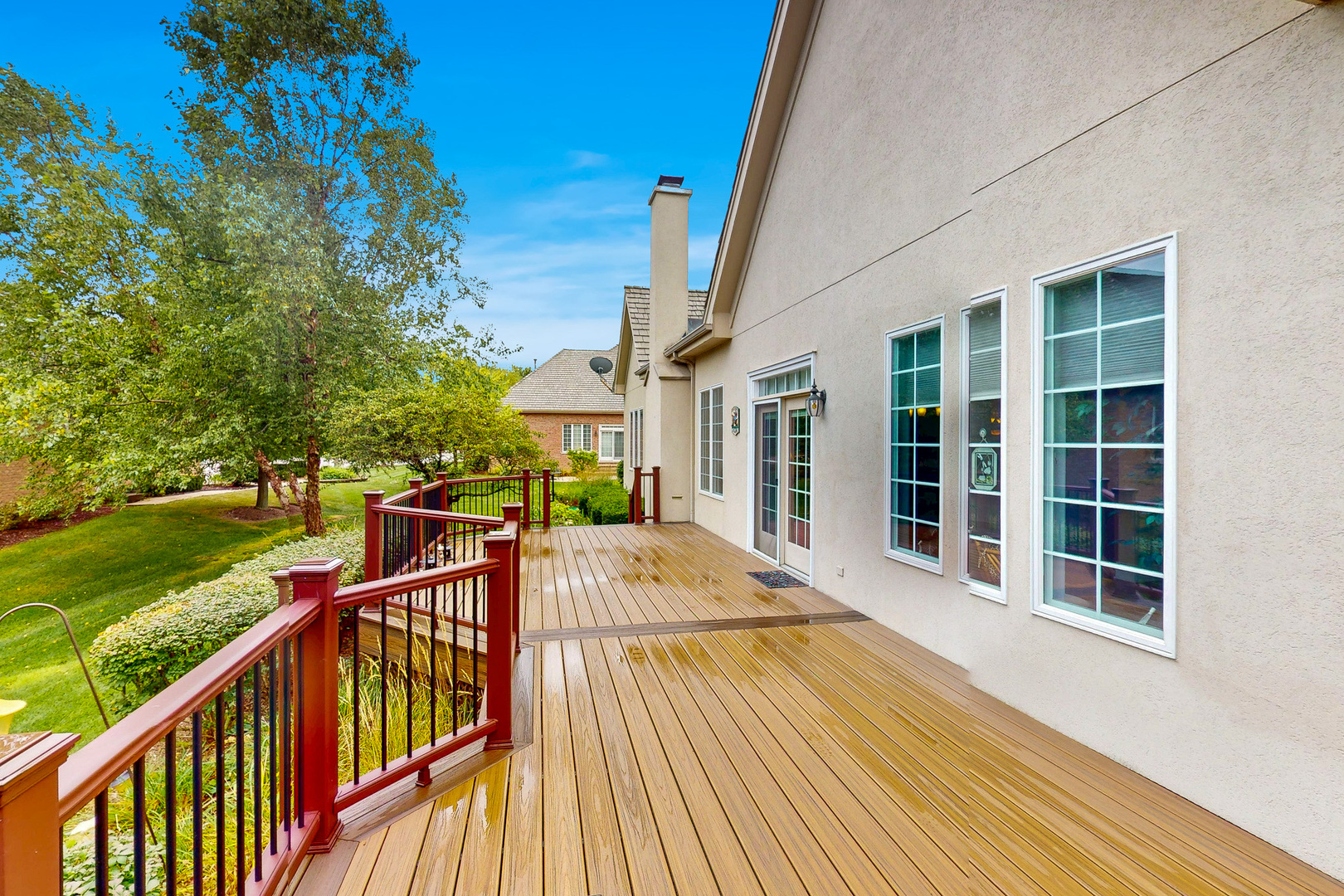 1043 Ridgeview Drive Inverness, IL 60010 - Photo 4 of 40 Gallery Image 4