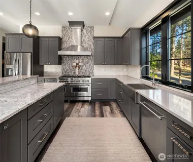 $2,992,500 | 351 Steam Gin Loop, Cle Elum, WA 98922