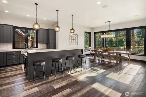 $2,992,500 | 351 Steam Gin Loop, Cle Elum, WA 98922