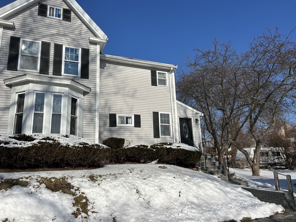 21 Bridge Road Salisbury, MA 01952 - Photo 3 of 10