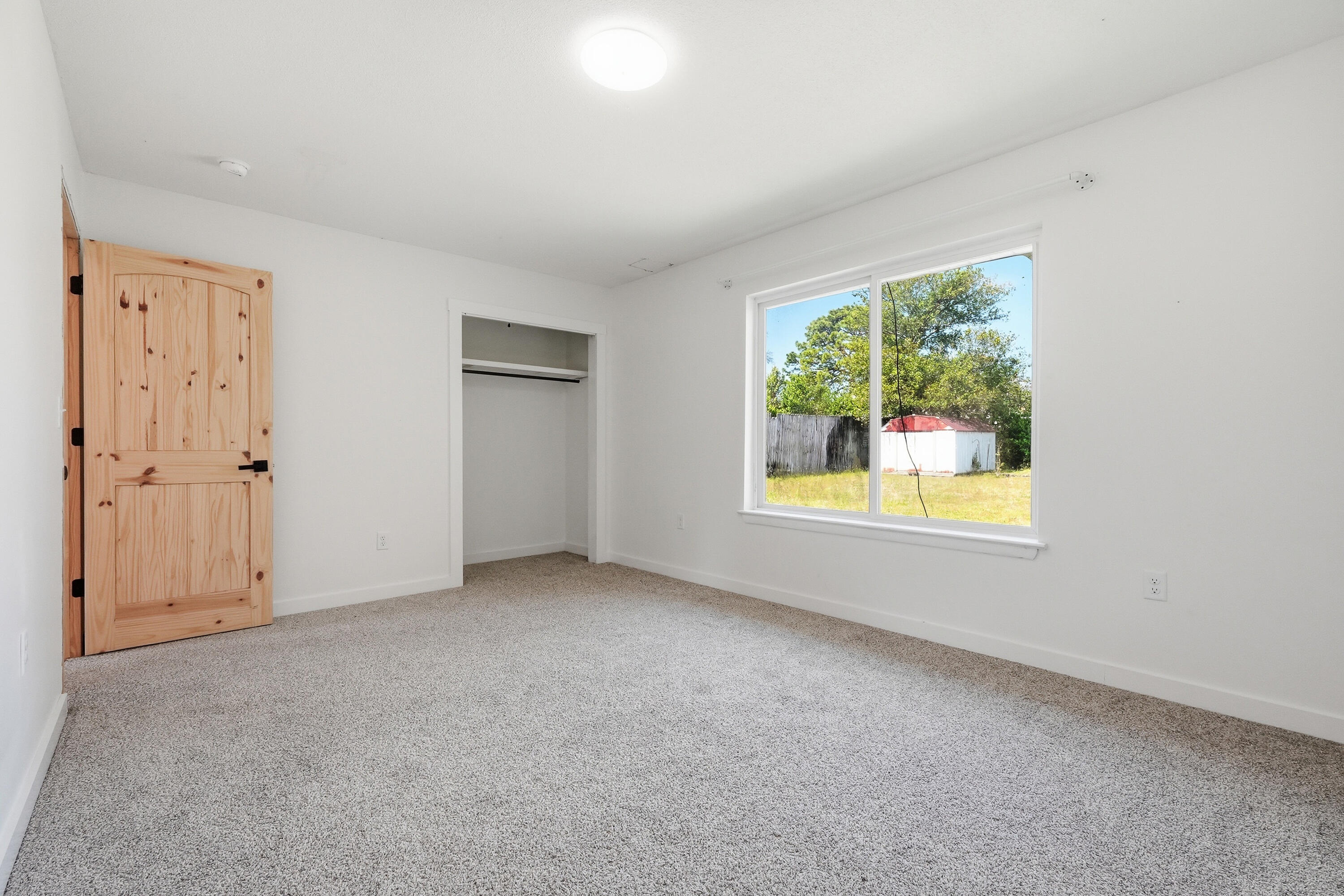 15 Maple Avenue Shalimar, FL 32579 - Photo 25 of 45 an empty room with a window