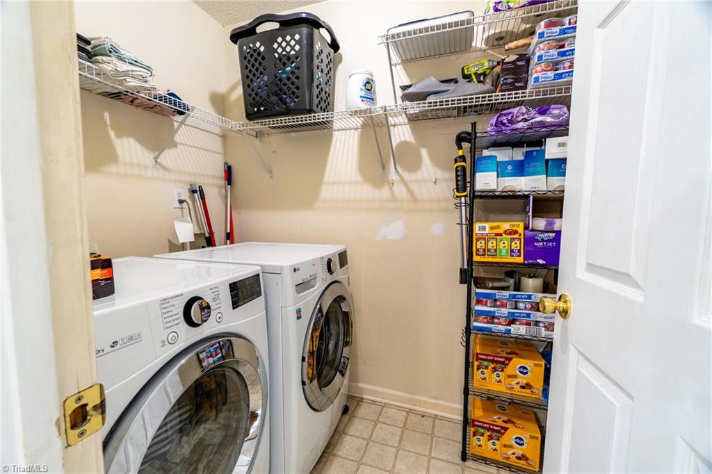 305 Albertson Road Thomasville, NC 27360 - Photo 14 of 29