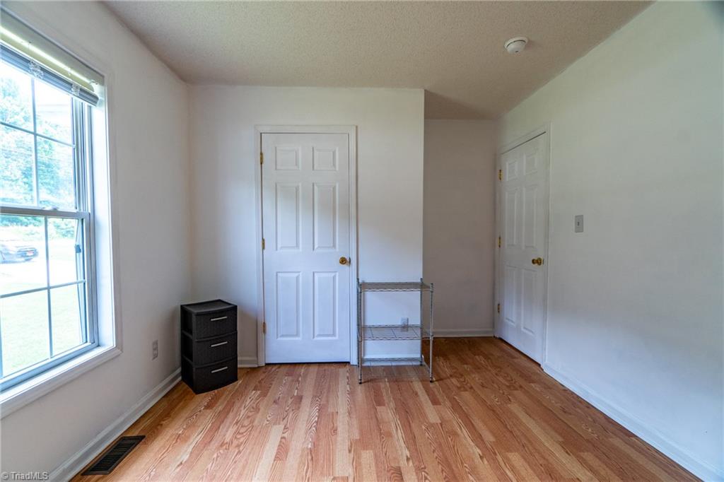 305 Albertson Road Thomasville, NC 27360 - Photo 23 of 29