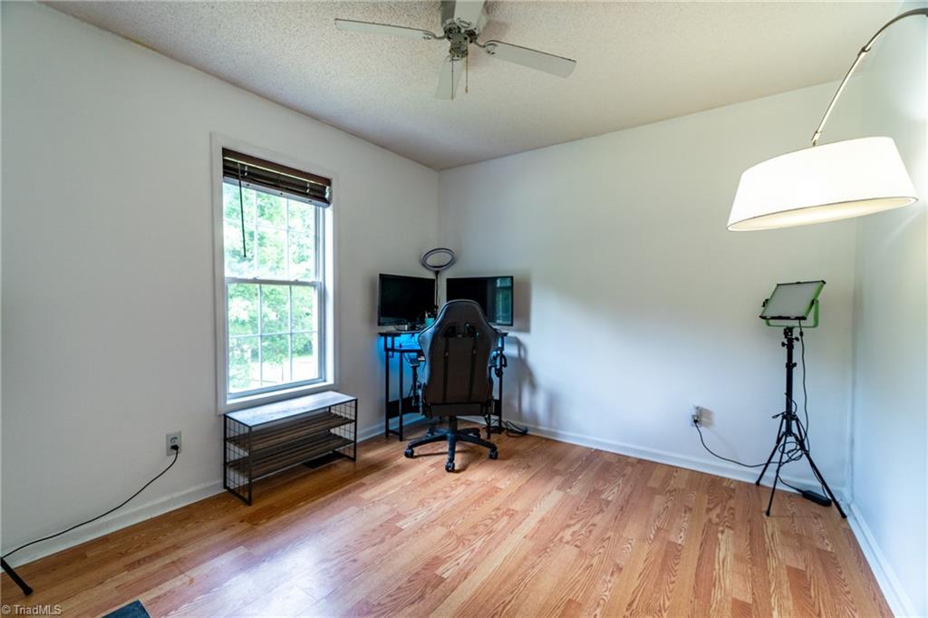 305 Albertson Road Thomasville, NC 27360 - Photo 24 of 29