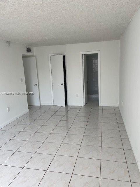 Fountainebleau Miami, FL 33172 - Photo 15 of 18