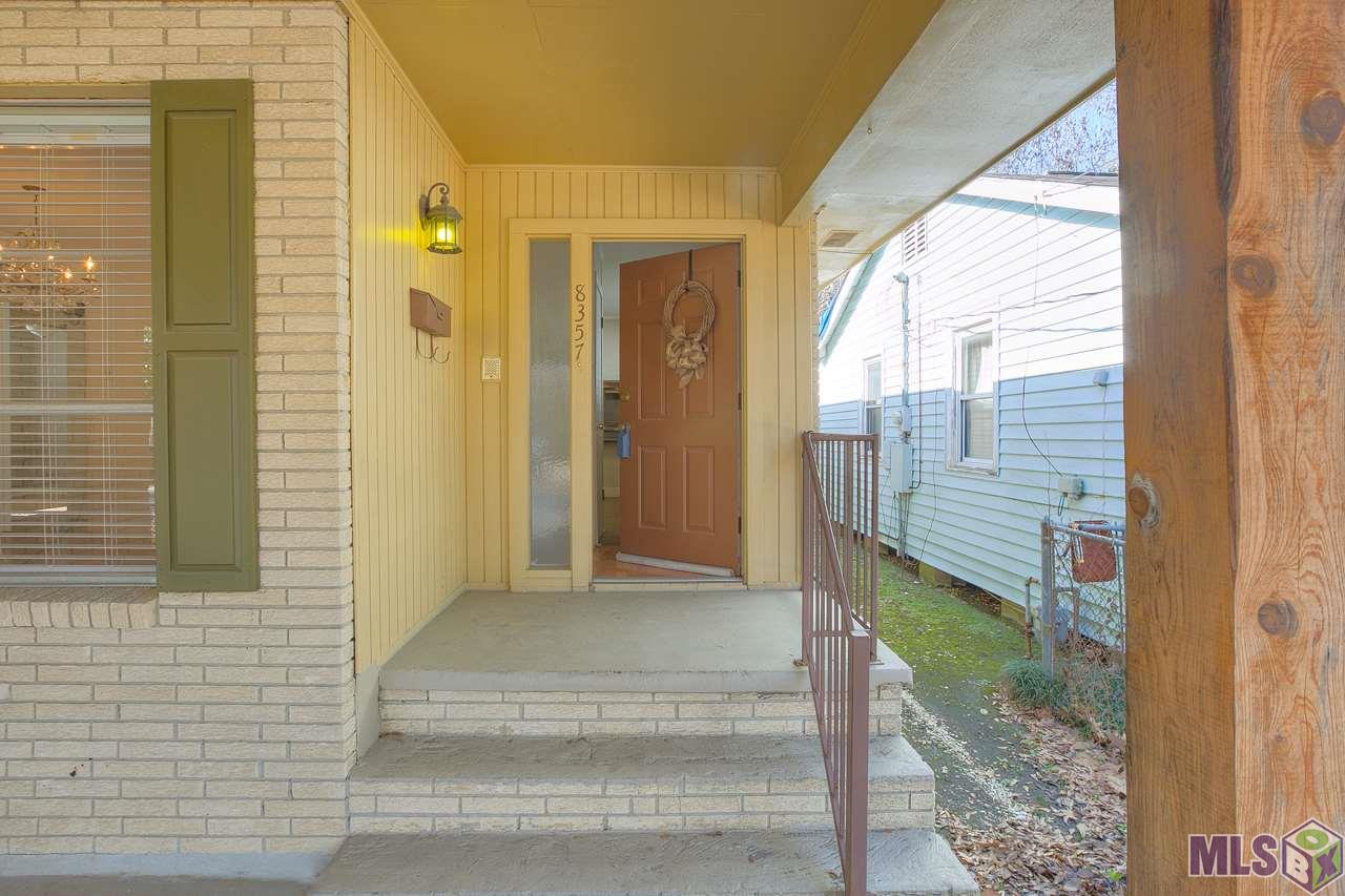 8357 Thelma Street Baton Rouge, LA 70807 - Photo 2 of 19 Nice Covered Front Entry