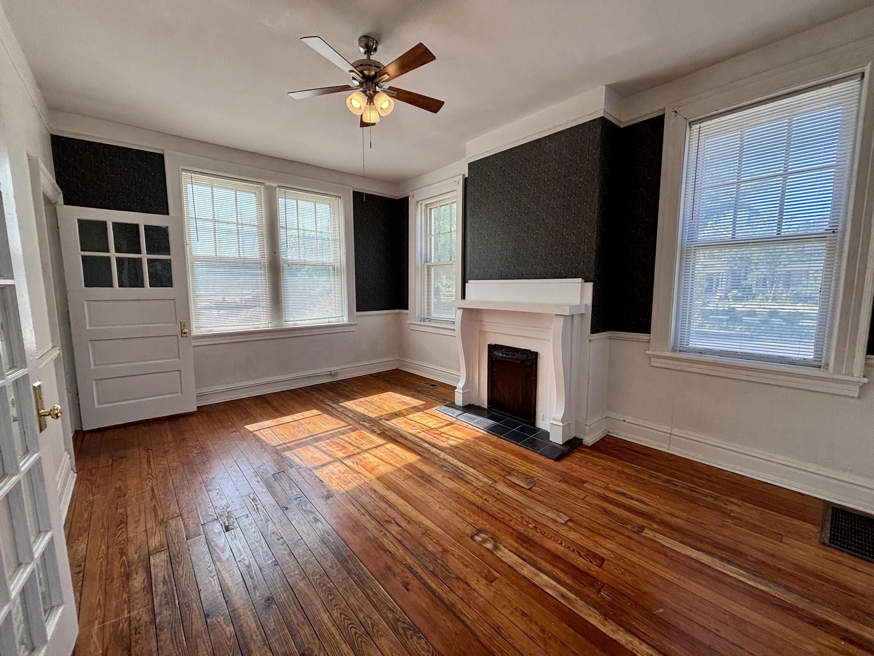 320 3rd Street Augusta, GA 30901 - Photo 5 of 14 IMG_1608