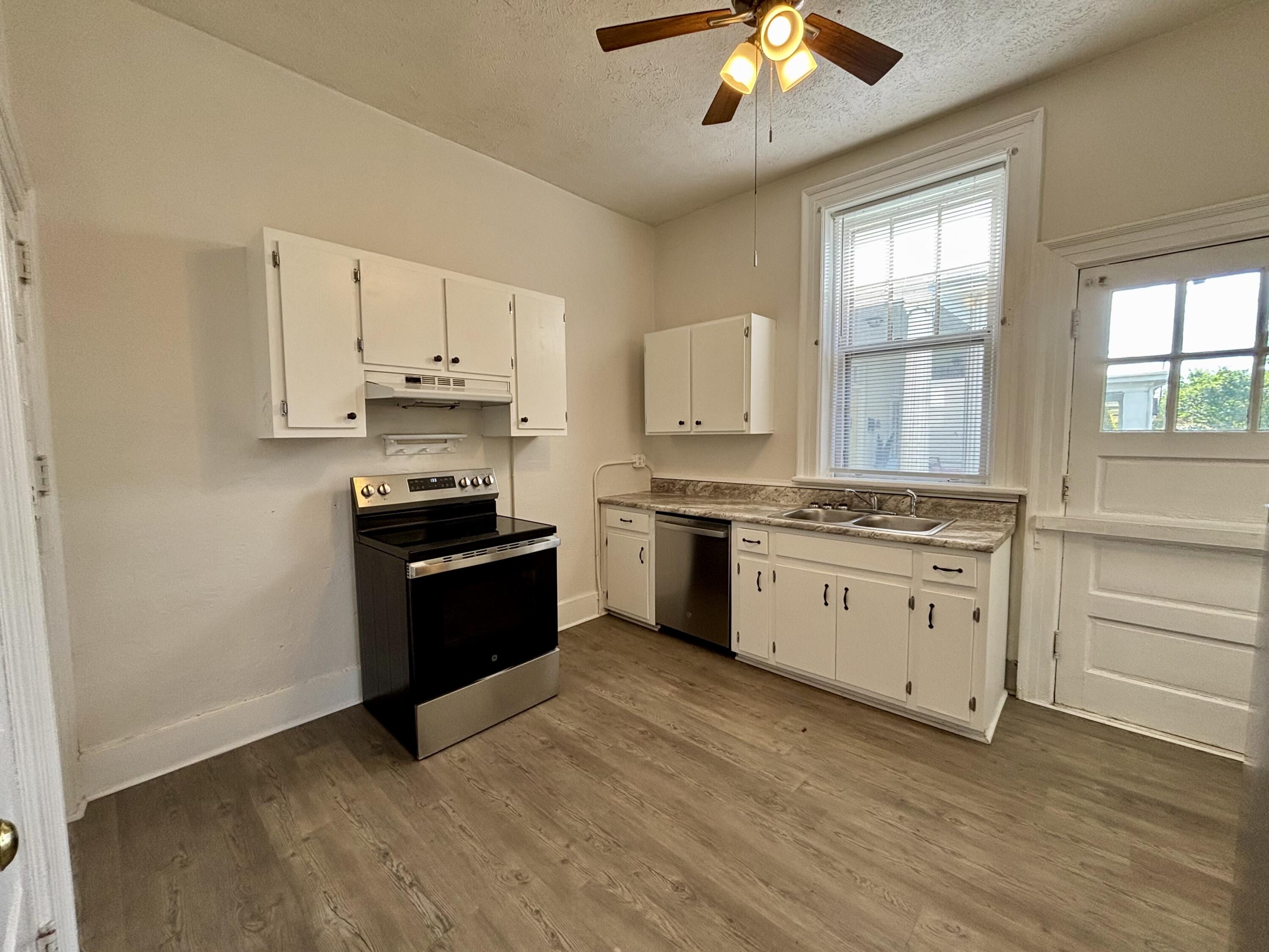 320 3rd Street Augusta, GA 30901 - Photo 7 of 14 IMG_1610