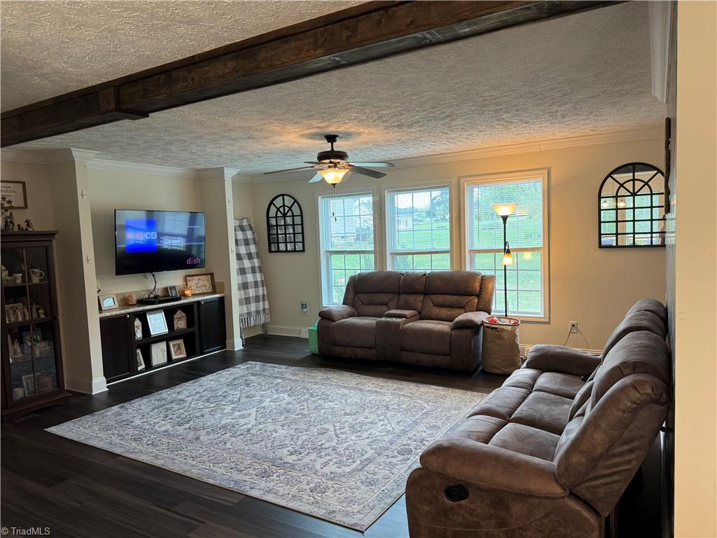 1162 Kobe Road Boonville, NC 27011 - Photo 7 of 25 Gallery Image 7
