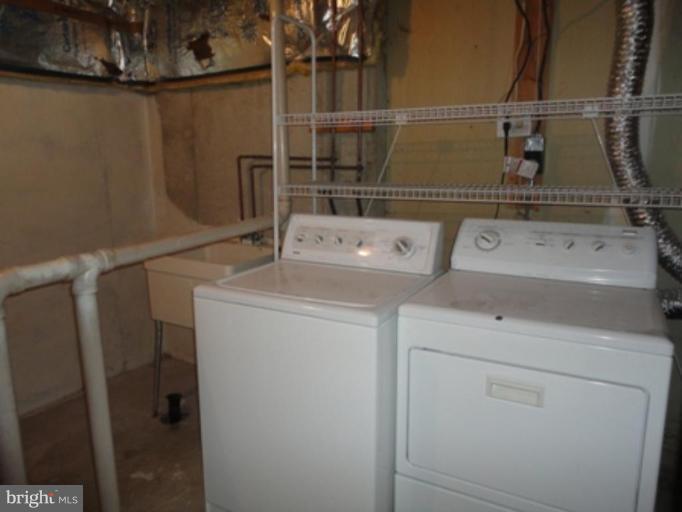 159 Sharpstead Lane Gaithersburg, MD 20878 - Photo 11 of 11 Laundry Area 1