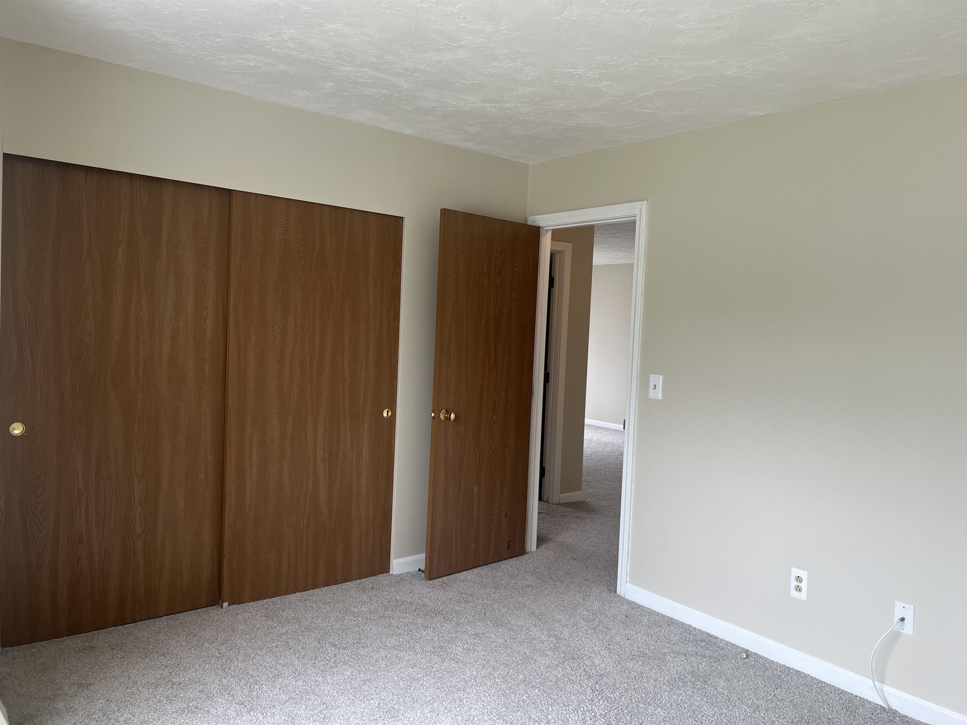 385 Huse Road, Unit 25 Manchester, NH 03103 - Photo 32 of 56 Gallery Image 32