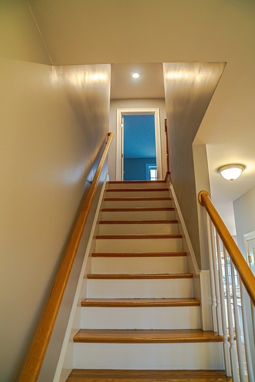 34 Hycrest Road, Unit LOT 46 Charlton, MA 01507 - Photo 23 of 35 Gallery Image 23