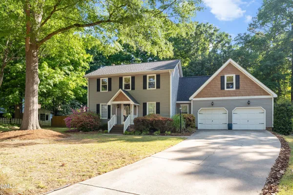 $675,000 | 8409 Kestrel Drive, Raleigh, NC 27615