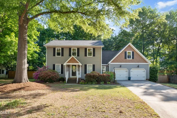 $675,000 | 8409 Kestrel Drive, Raleigh, NC 27615