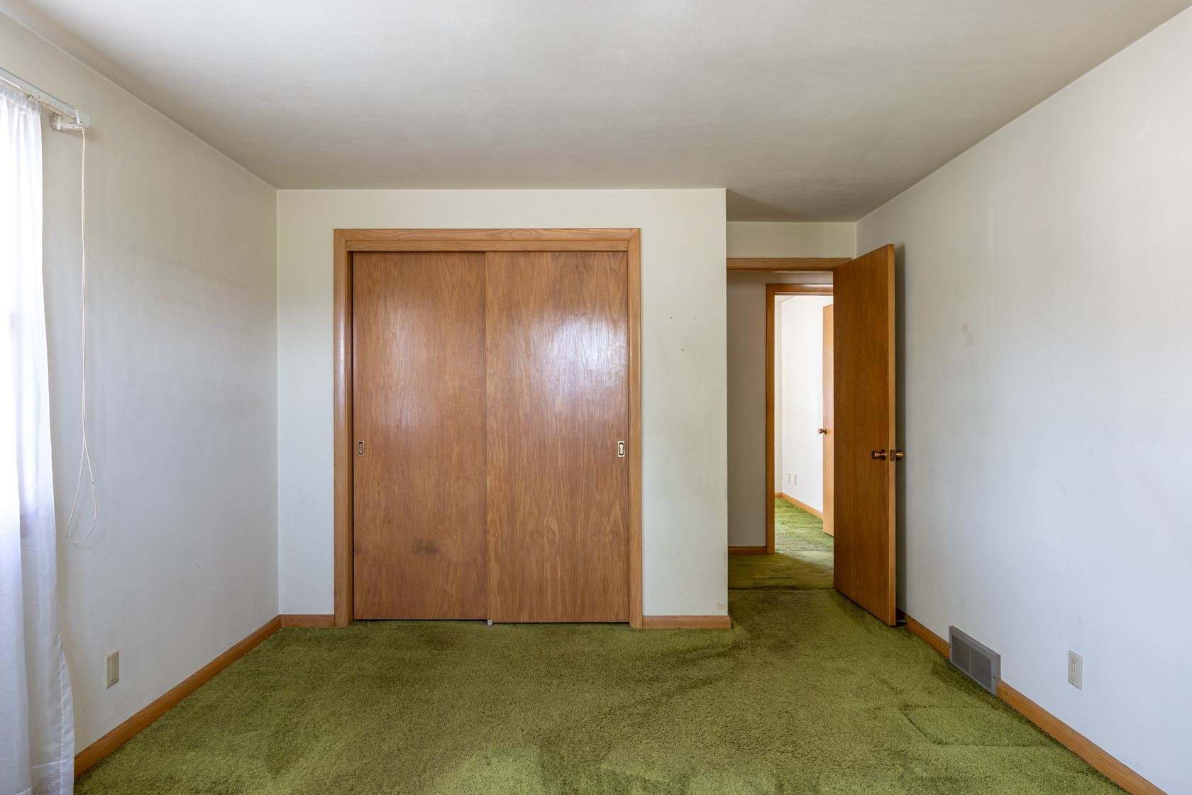 420 West Lindbergh Street Appleton, WI 54911 - Photo 13 of 31