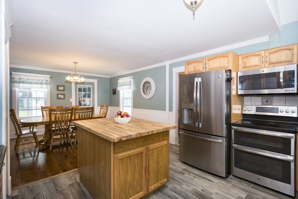 50 Clapp Road Scituate, MA 02066 - Photo 8 of 26 Gallery Image 8