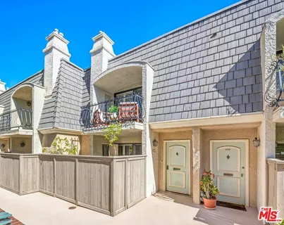 a view of front door of house