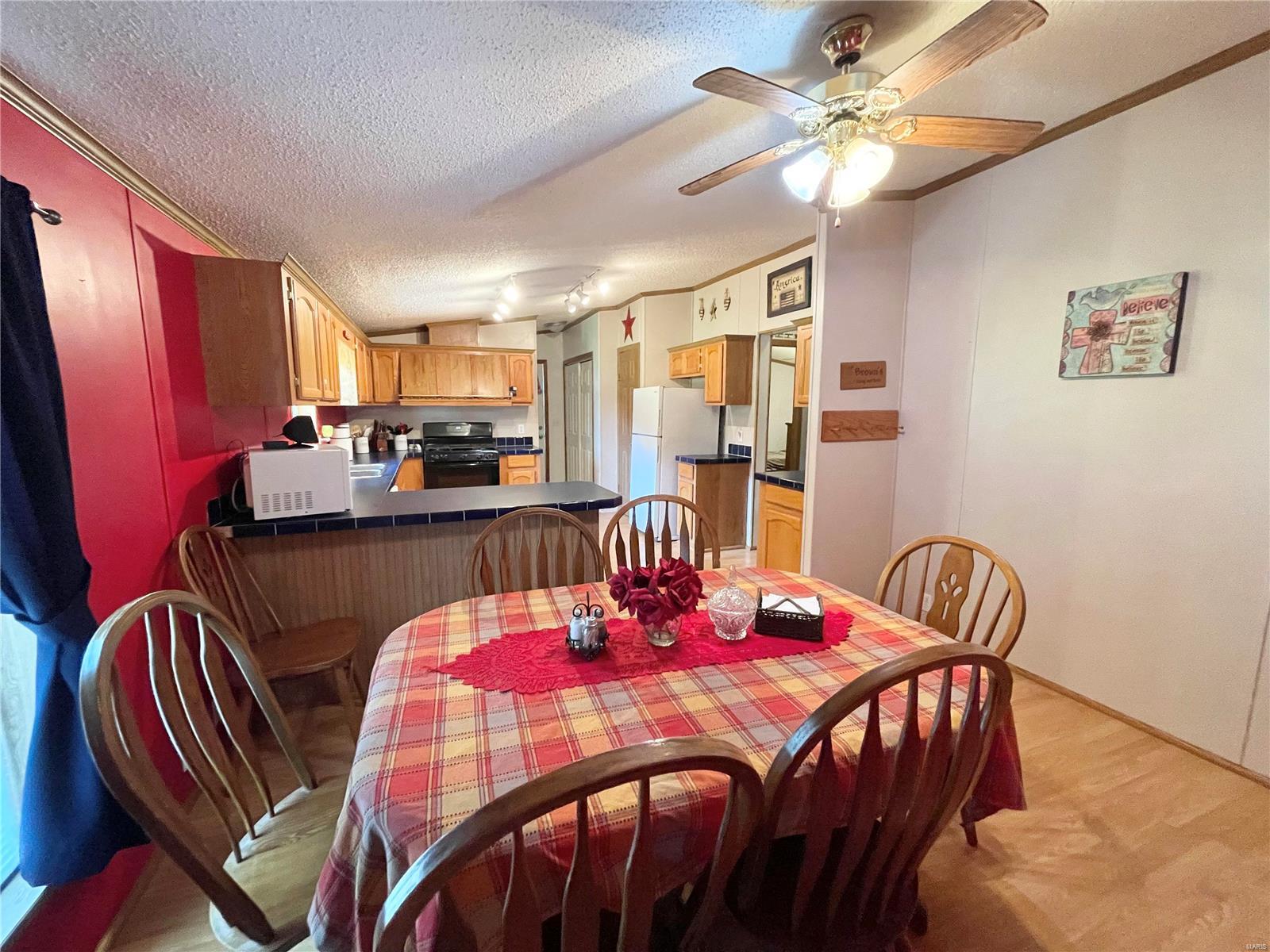 247 Titcomb Butler, IL 62015 - Photo 18 of 34 Gallery Image 18