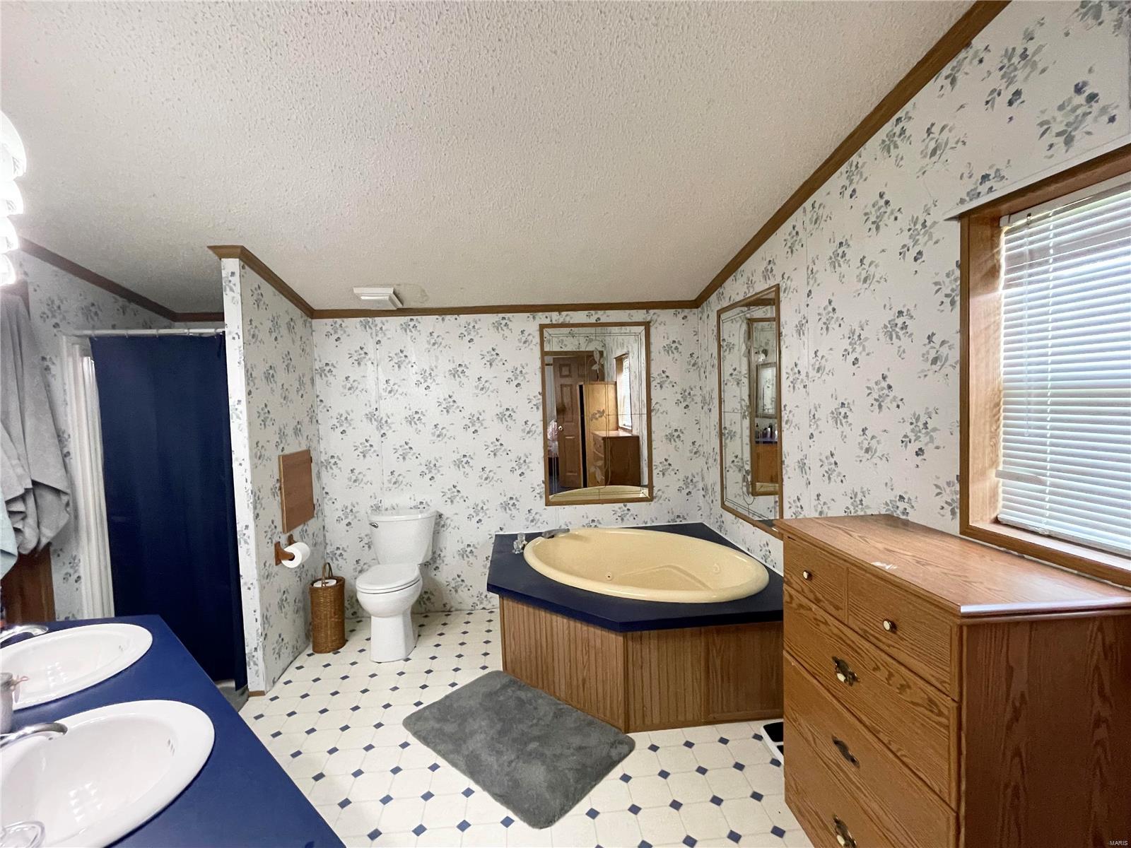 247 Titcomb Butler, IL 62015 - Photo 23 of 34 Gallery Image 23
