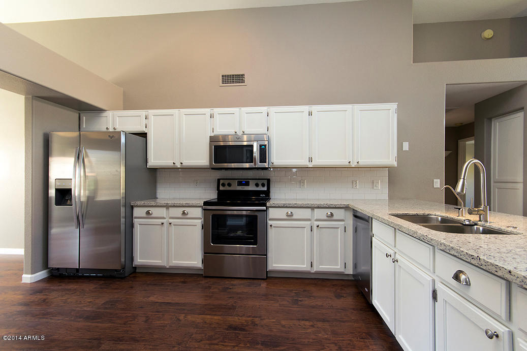 4544 East St John Road Phoenix, AZ 85032 - Photo 3 of 19 Kitchen 3