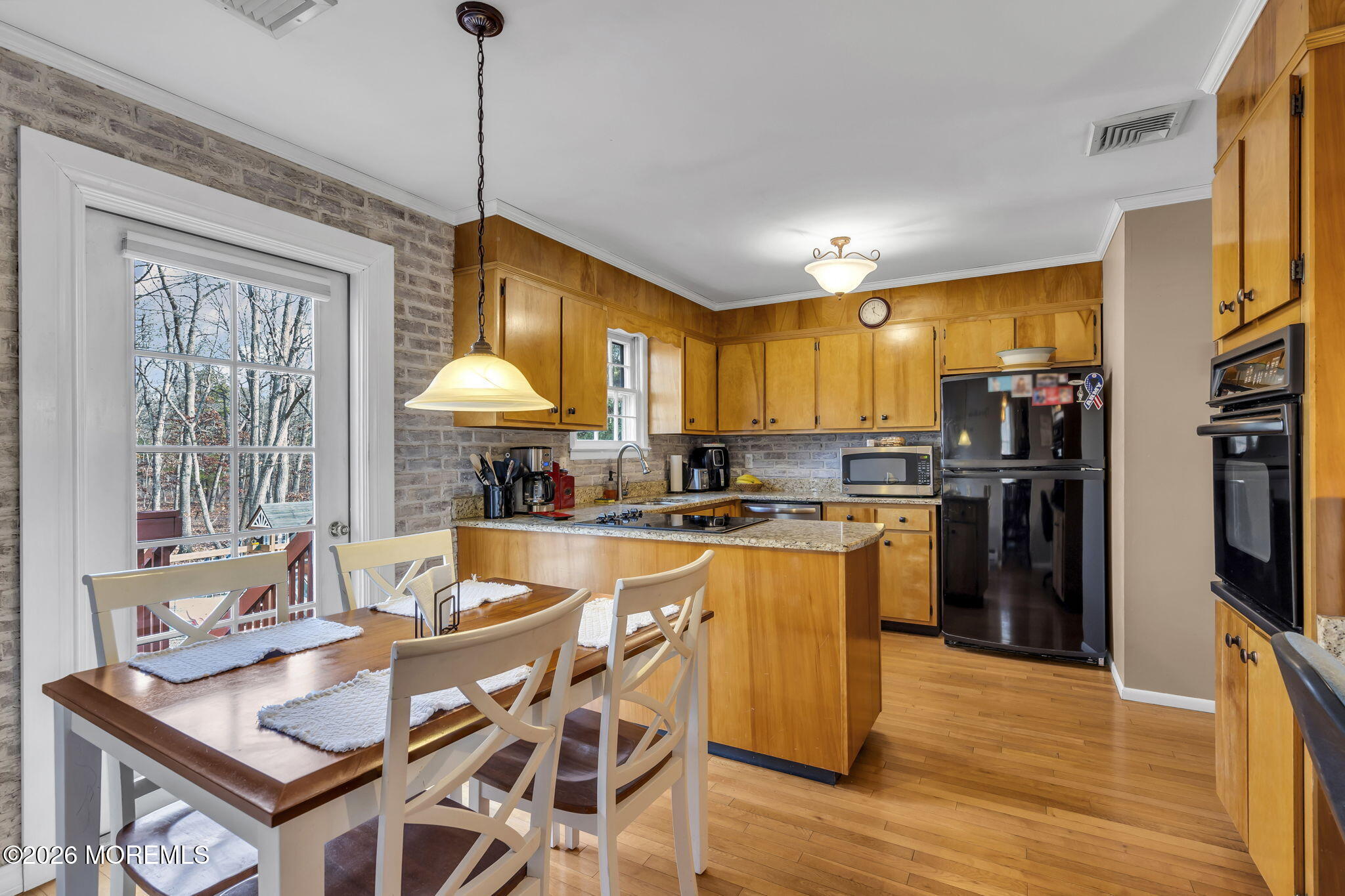 301 Clearstream Road Jackson, NJ 08527 - Photo 10 of 35 16-web-or-mls-016_dsc07336_424