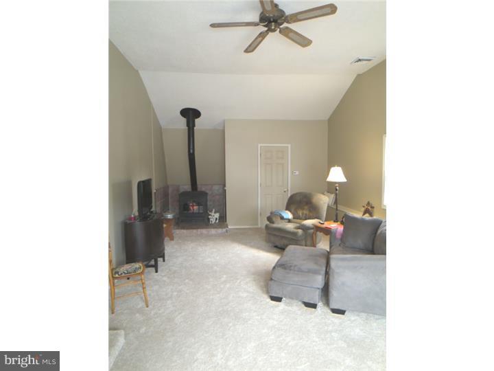 150 Burrs Mill Road Southampton, NJ 08088 - Photo 14 of 23 Family Room