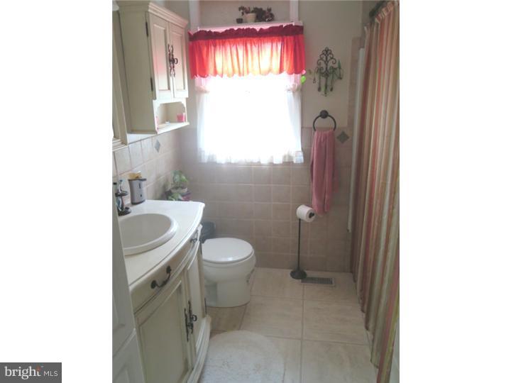 150 Burrs Mill Road Southampton, NJ 08088 - Photo 5 of 23 Bathroom
