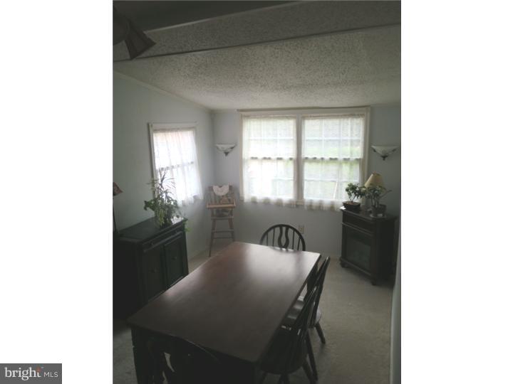 150 Burrs Mill Road Southampton, NJ 08088 - Photo 8 of 23 Dining Room