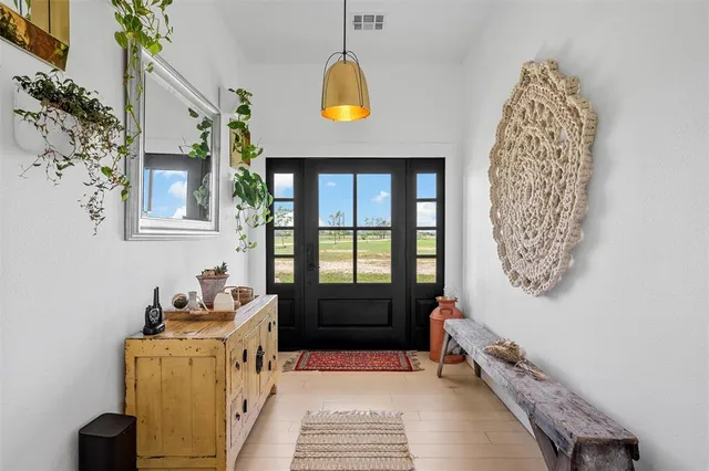 $999,999 | 1197 Prairie Chapel Road, Crawford, TX 76638