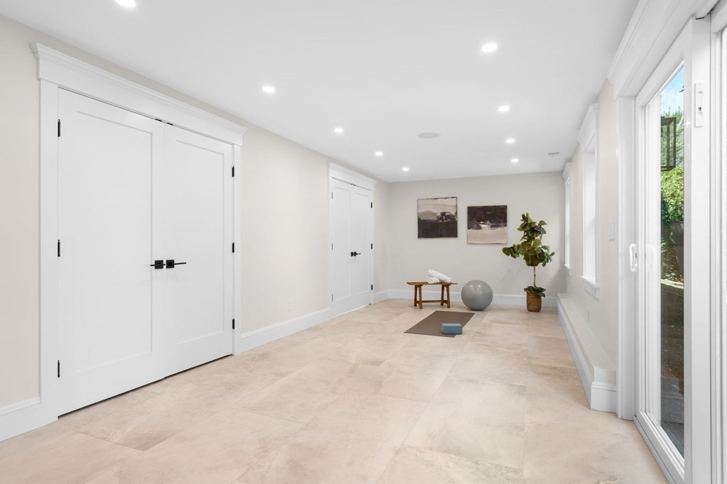 33 Ridge Street Arlington, MA 02474 - Photo 33 of 40