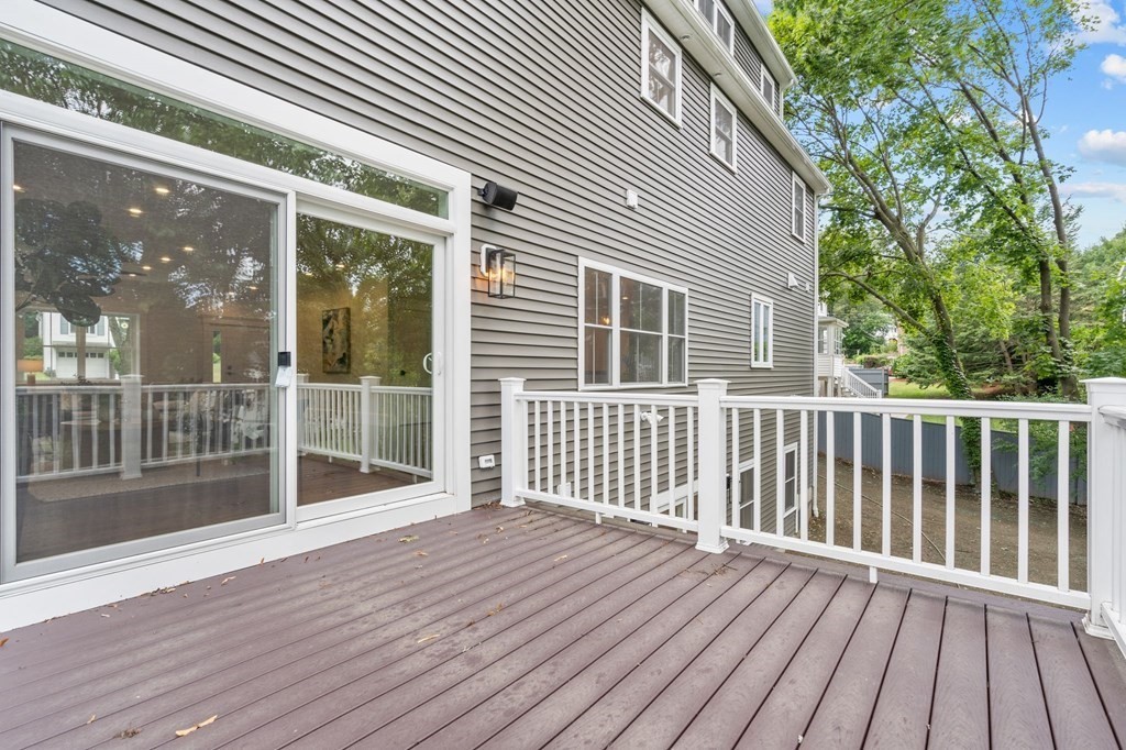 33 Ridge Street Arlington, MA 02474 - Photo 34 of 40