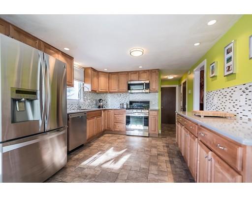 26 Magna Road Methuen, MA 01844 - Photo 3 of 17 Gallery Image 3