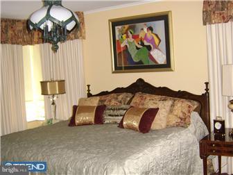108 Righters Ferry Road Bala Cynwyd, PA 19004 - Photo 6 of 12 Bedroom - Main