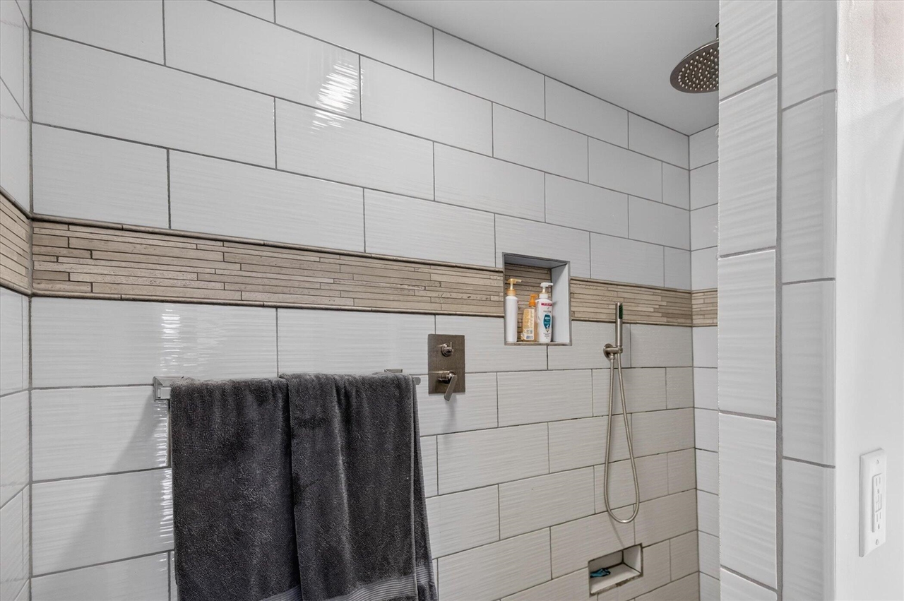 7001 Jefferson Road Brooklyn, MI 49230 - Photo 25 of 49