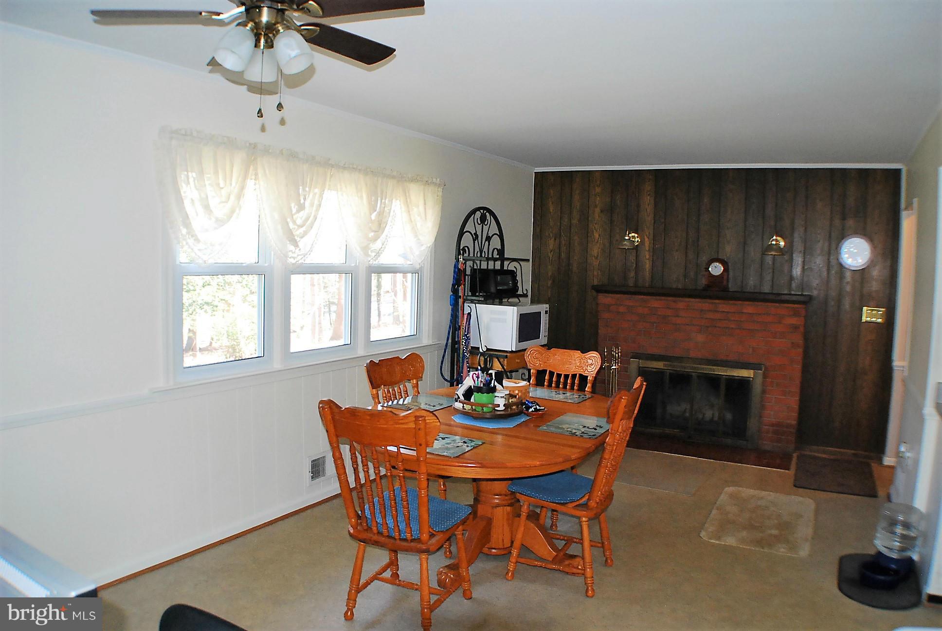 6909 Harvey Road Manassas, VA 20112 - Photo 7 of 30 Eat in Kitchen with W/b Fireplace