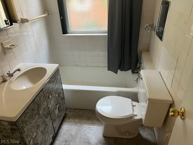1003 Nathaniel Road Cleveland, OH 44110 - Photo 6 of 8 Gallery Image 6