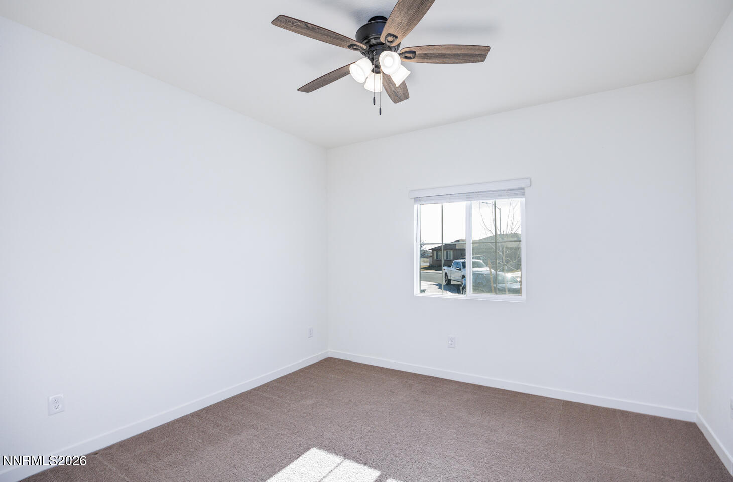 343 Crystal Court Fallon, NV 89406 - Photo 9 of 26 8