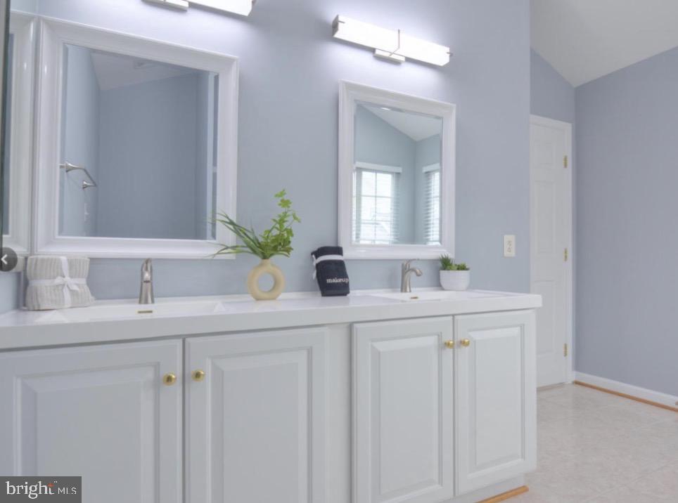 422 Sheila Street Gaithersburg, MD 20878 - Photo 22 of 46 Primary Bath with Dual Vanities