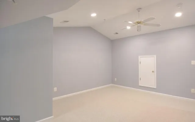 $3,850 | 422 Sheila Street, Gaithersburg, MD 20878