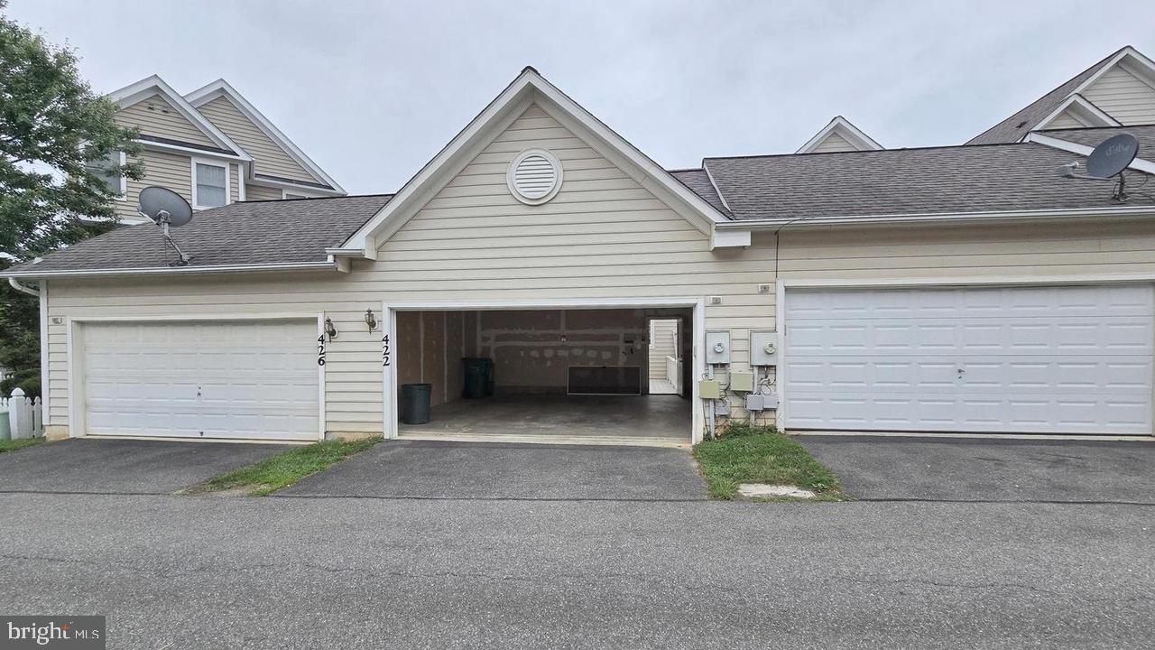 422 Sheila Street Gaithersburg, MD 20878 - Photo 37 of 46 Two Car Garage