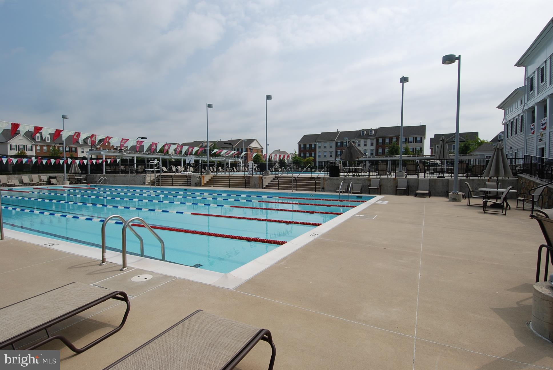 422 Sheila Street Gaithersburg, MD 20878 - Photo 41 of 46 Swimming Pool