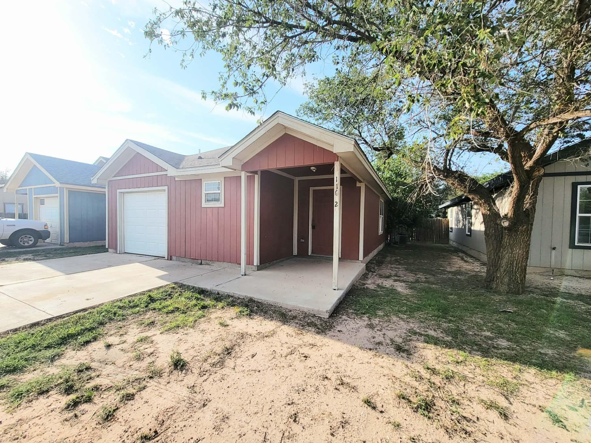 110 82nd Street, Unit 2 Lubbock, TX 79404 - Photo 2 of 14 110 82nd 2
